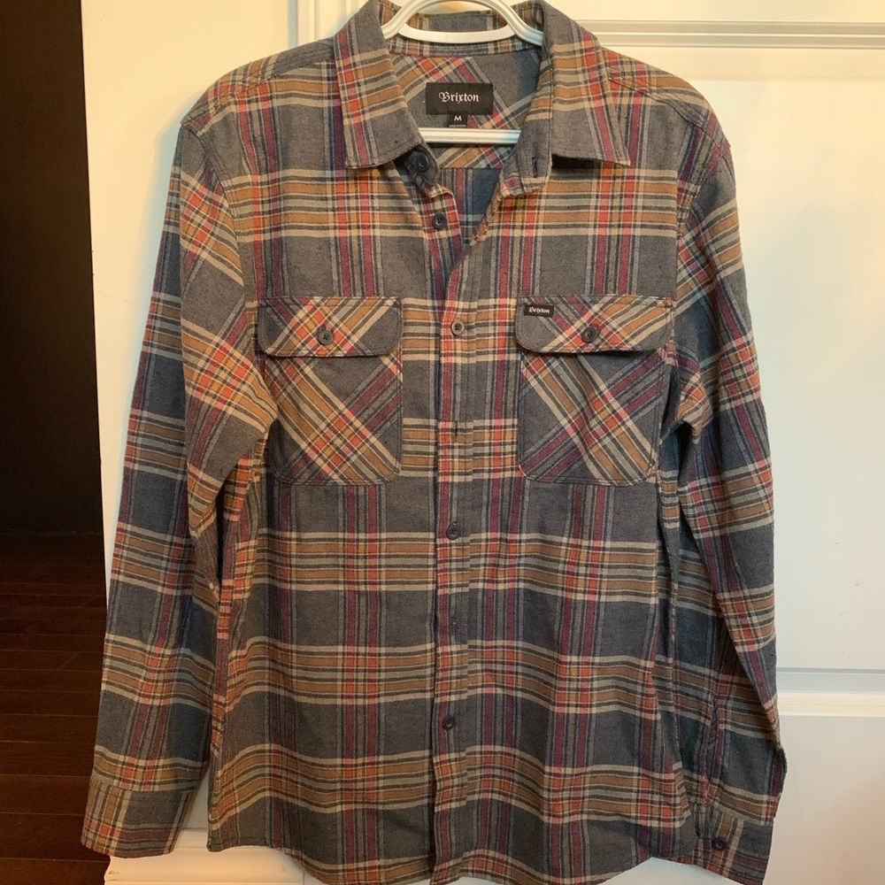 Men's Medium Buttoned Down Polo Shirt